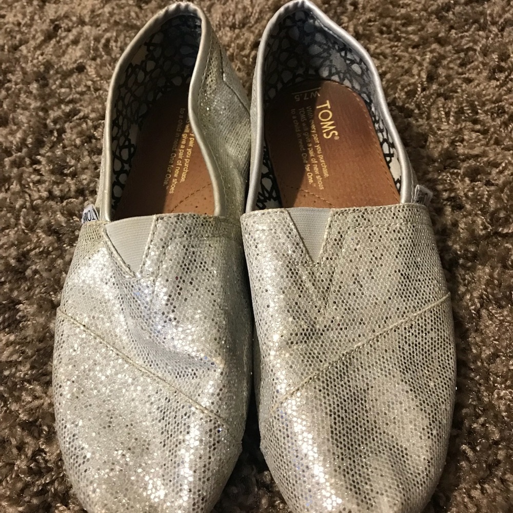 Glitter silver TOMS size 7.5